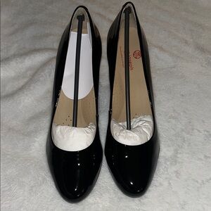 Marc Joseph New York James Street Slip-on Shoes 
Size 10 1/2